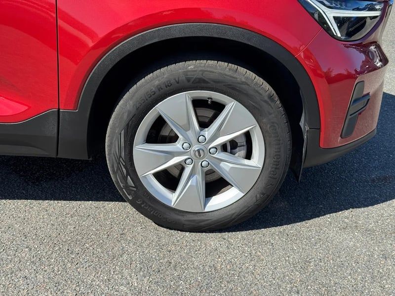 Photo de la voiture VOLVO XC40 B3 163 ch DCT7 Start