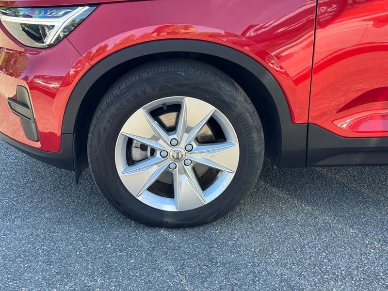 Photo de la voiture VOLVO XC40 B3 163 ch DCT7 Start
