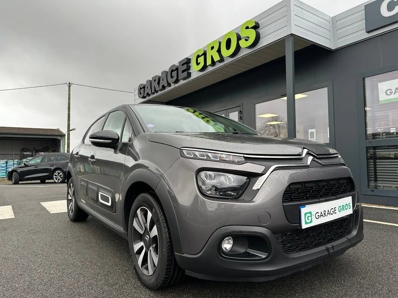 Photo de la voiture CITROEN C3 PureTech 83 S&S BVM5 Shine