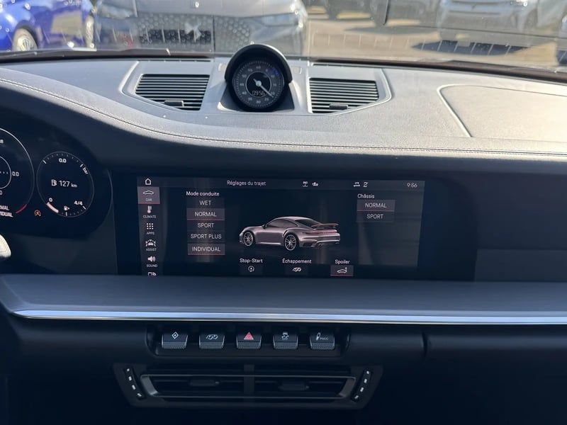 Photo de la voiture PORSCHE 911 TURBO S Coupe 3.8i 650 PDK