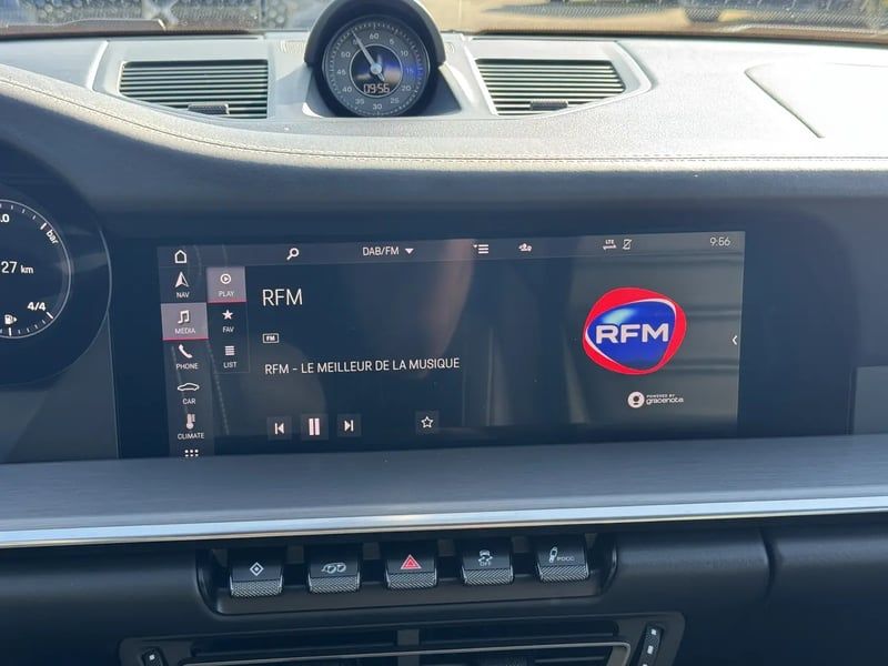 Photo de la voiture PORSCHE 911 TURBO S Coupe 3.8i 650 PDK