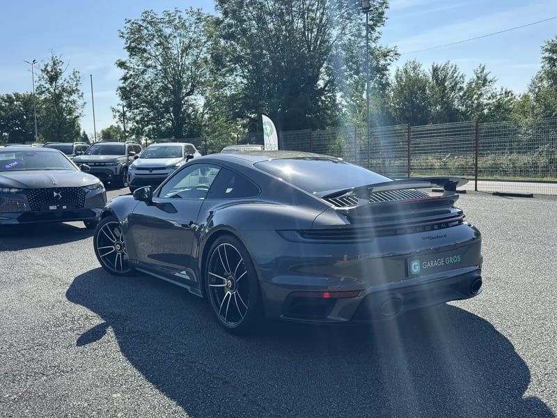 Photo de la voiture PORSCHE 911 TURBO S Coupe 3.8i 650 PDK