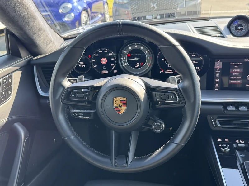 Photo de la voiture PORSCHE 911 TURBO S Coupe 3.8i 650 PDK