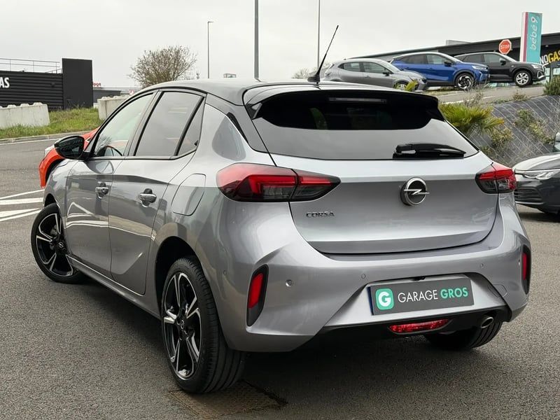 Photo de la voiture OPEL CORSA 1.2 Turbo 100 ch BVM6 GS