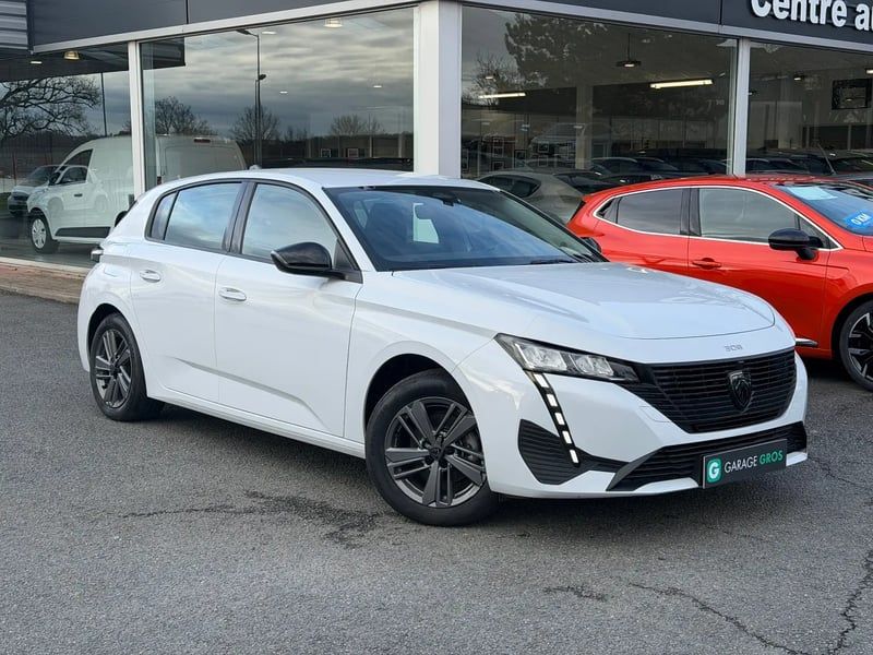 Photo de la voiture PEUGEOT 308 PureTech 130ch S&S EAT8 Active Pack