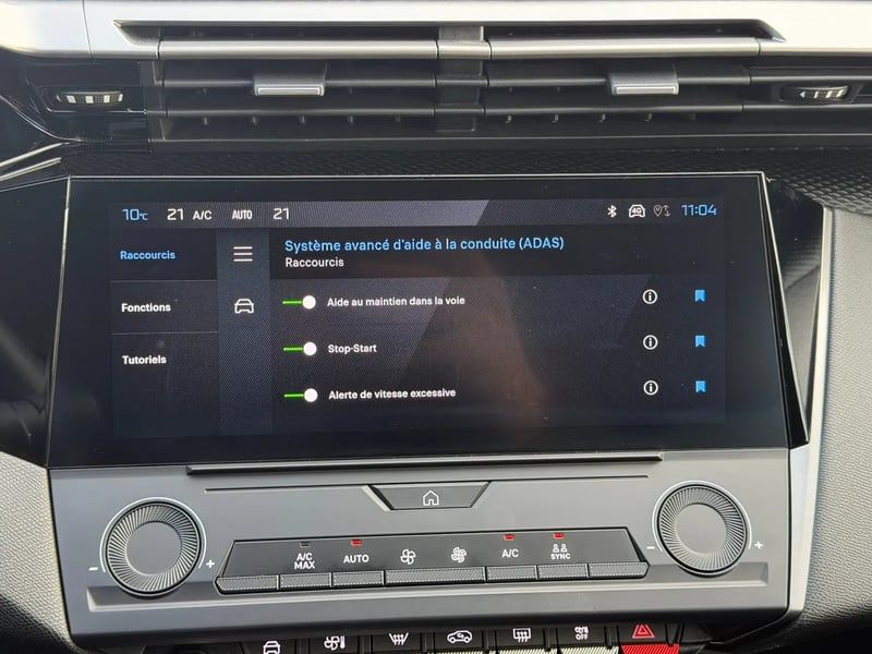 Photo de la voiture PEUGEOT 308 PureTech 130ch S&S EAT8 Active Pack