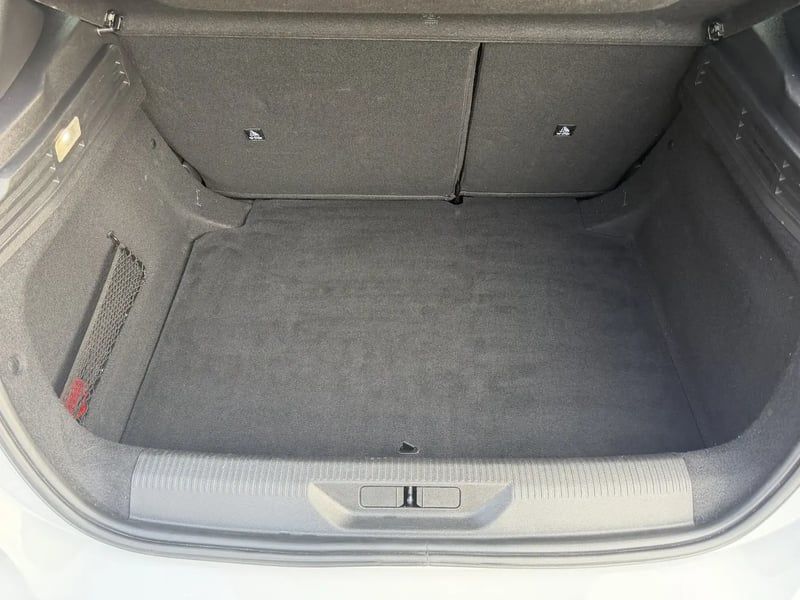 Photo de la voiture PEUGEOT 308 PureTech 130ch S&S EAT8 Active Pack