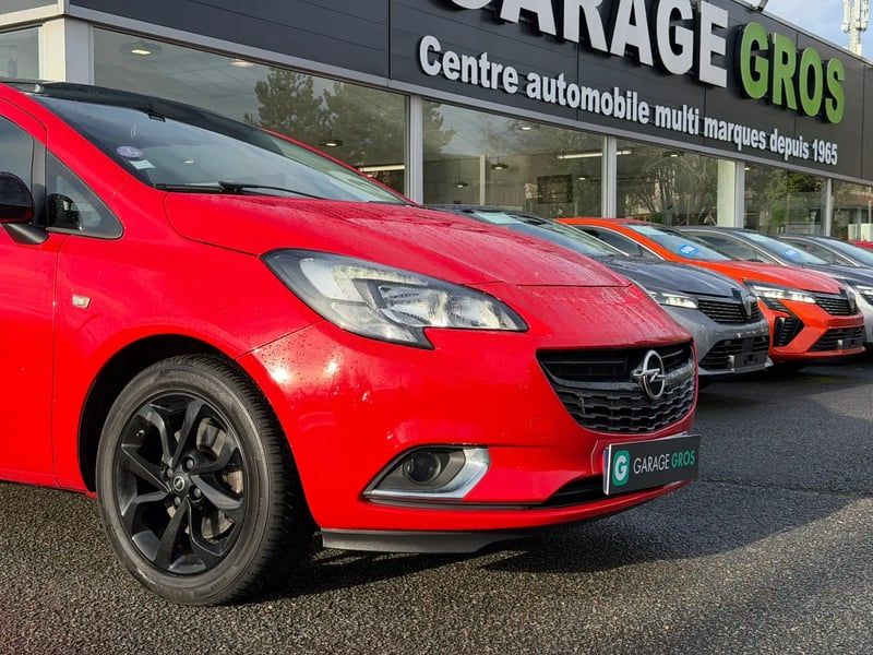 Photo de la voiture OPEL CORSA 1.4 Turbo 100 ch Design Edition