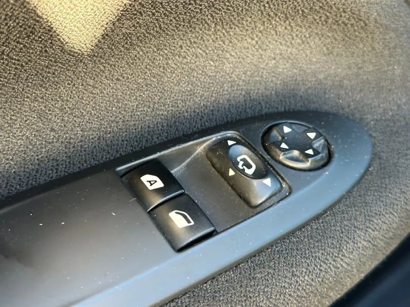 Photo de la voiture DS DS 3 PureTech 110 S&S BVM5 So Chic