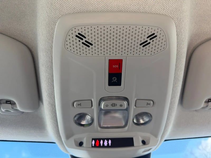 Photo de la voiture CITROEN C4 X PureTech 130 S&S EAT8 Max