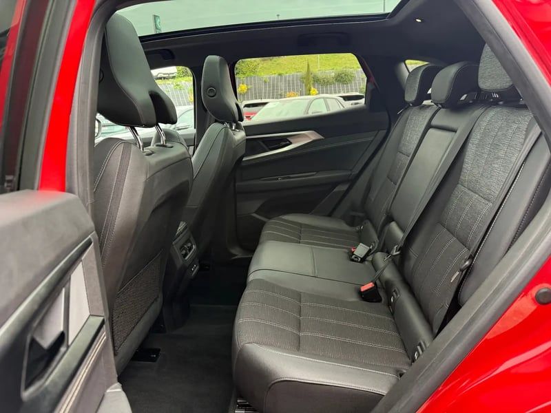 Photo de la voiture RENAULT AUSTRAL E-Tech full hybrid 200 GSR2 Techno