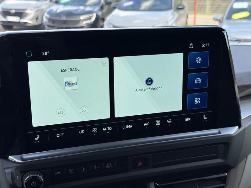 Photo de la voiture VOLKSWAGEN TRANSPORTER PROCAB L1H1 2.0 TDI 170 BVA8 BUSINESS - 4P