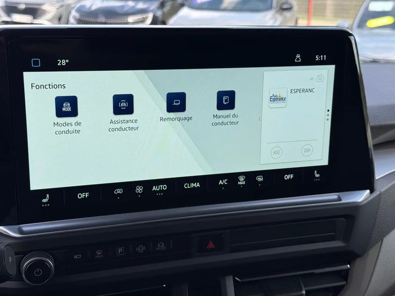 Photo de la voiture VOLKSWAGEN TRANSPORTER PROCAB L1H1 2.0 TDI 170 BVA8 BUSINESS - 4P