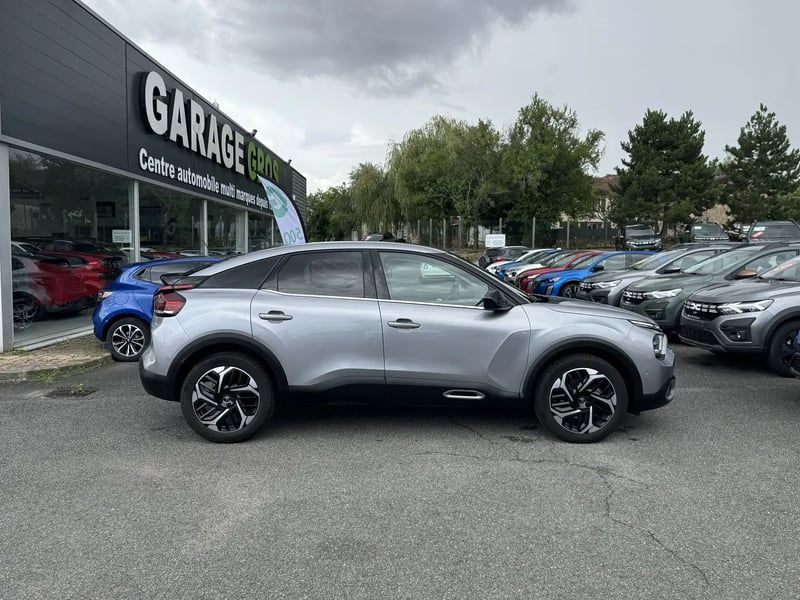 Photo de la voiture CITROEN C4 BlueHDi 130 S&S EAT8 Shine