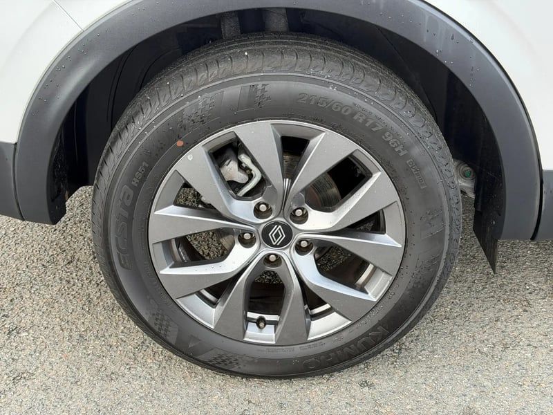 Photo de la voiture RENAULT ARKANA mild hybrid 140 EDC GSR2 Evolution