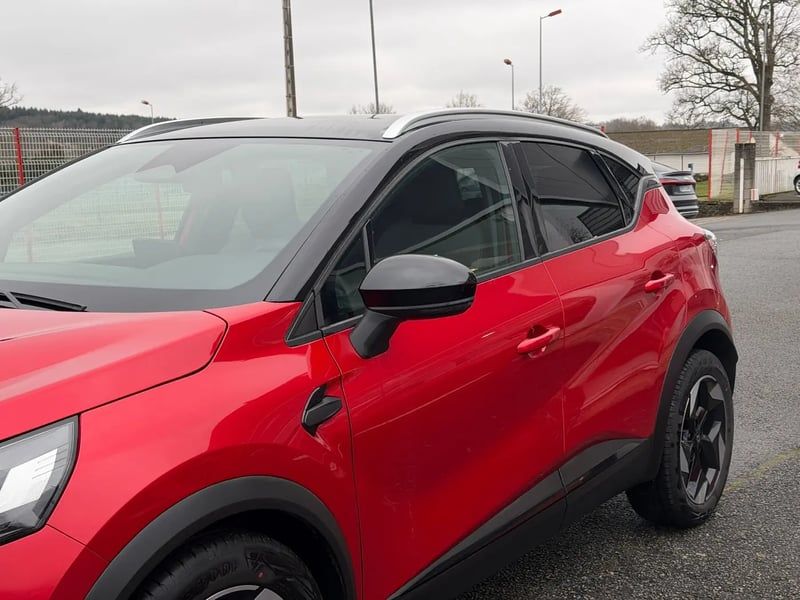 Photo de la voiture RENAULT CAPTUR Eco-G 100 ch Techno