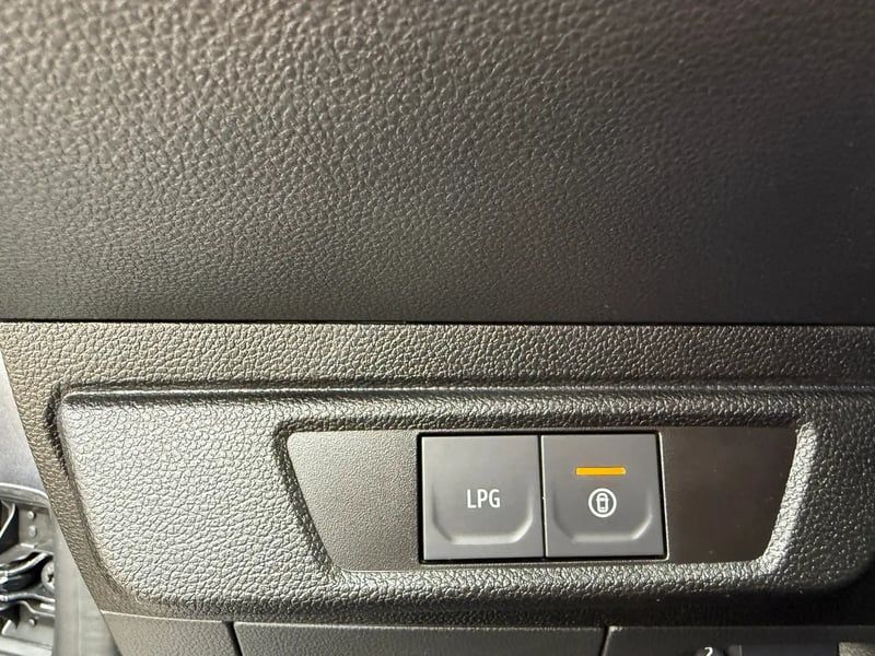 Photo de la voiture DACIA JOGGER ECO-G 100 7 places GSR2 Expression