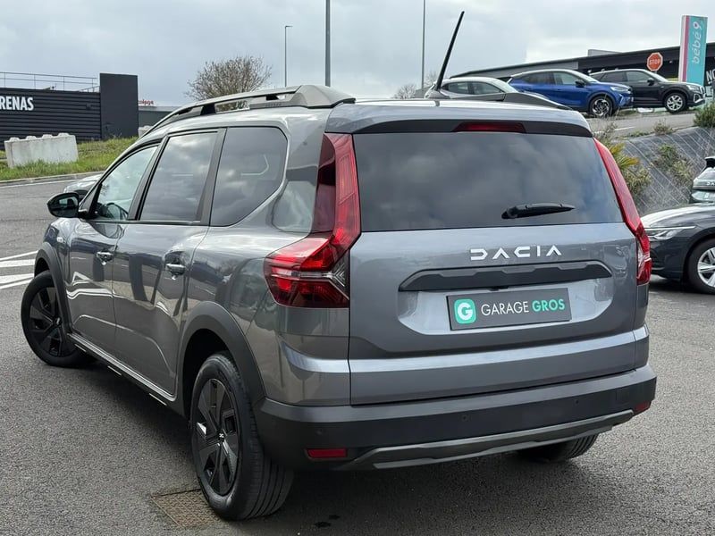 Photo de la voiture DACIA JOGGER ECO-G 100 7 places GSR2 Expression