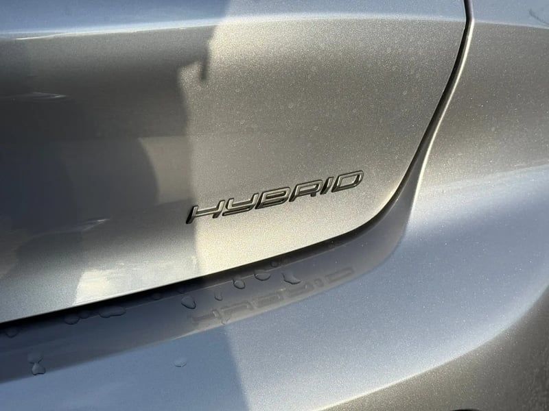 Photo de la voiture PEUGEOT 208 Hybrid 110 ch e-DCS6 Allure