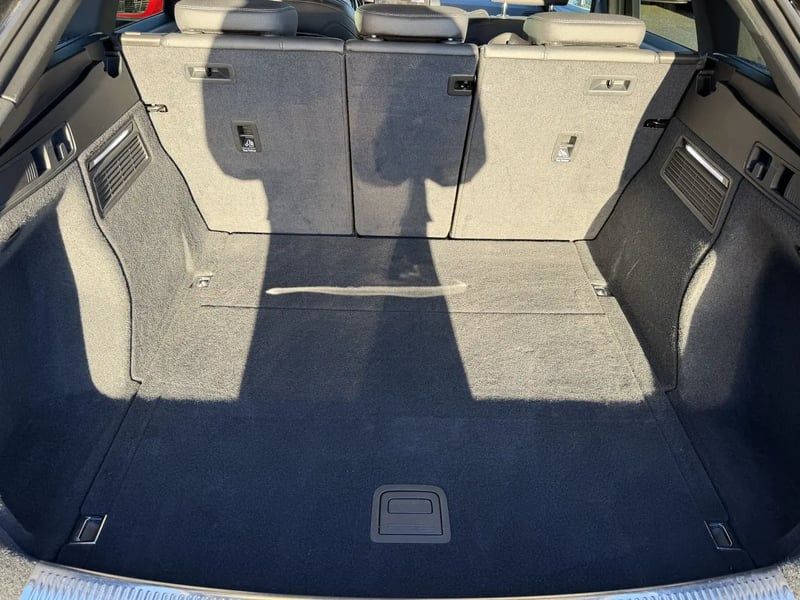 Photo de la voiture AUDI Q5 SPORTBACK 35 TDI 163 S tronic 7 S line