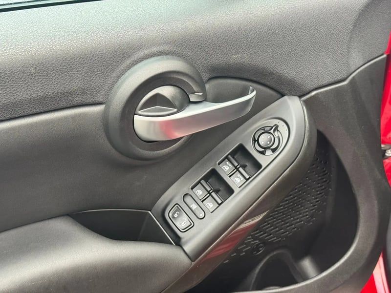 Photo de la voiture FIAT 500X MY23 1.5 FireFly 130 ch S/S DCT7 Hybrid Sport