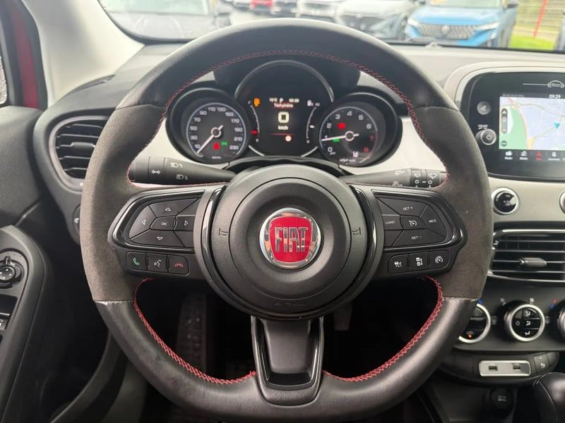 Photo de la voiture FIAT 500X MY23 1.5 FireFly 130 ch S/S DCT7 Hybrid Sport