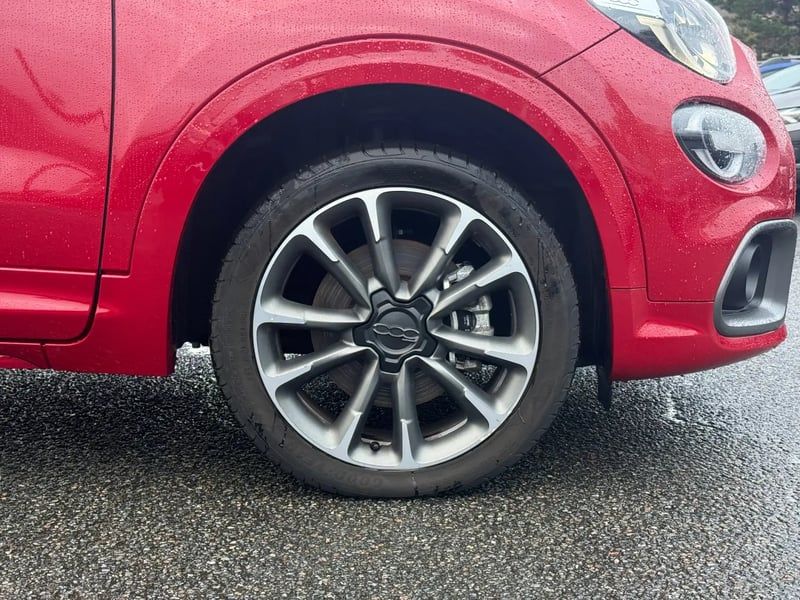 Photo de la voiture FIAT 500X MY23 1.5 FireFly 130 ch S/S DCT7 Hybrid Sport