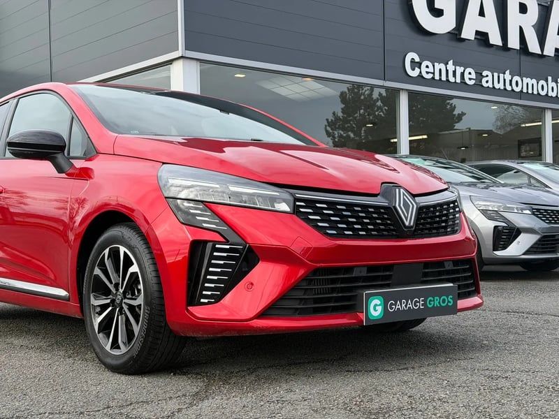 Photo de la voiture RENAULT CLIO V TCe 90 ch GSR2 Techno