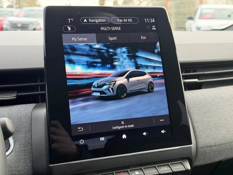 Photo de la voiture RENAULT CLIO V TCe 90 ch GSR2 Techno