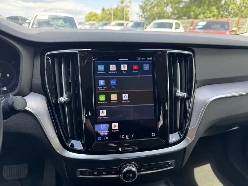 Photo de la voiture VOLVO S60 B4 197 ch DCT7 Core+ - 4P