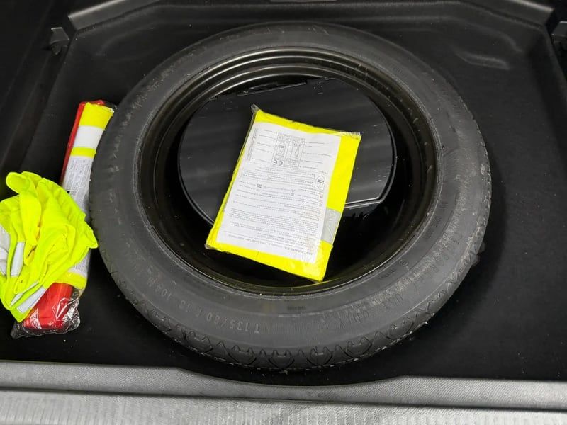 Photo de la voiture PEUGEOT 3008 Puretech 130ch S&S EAT8 Allure