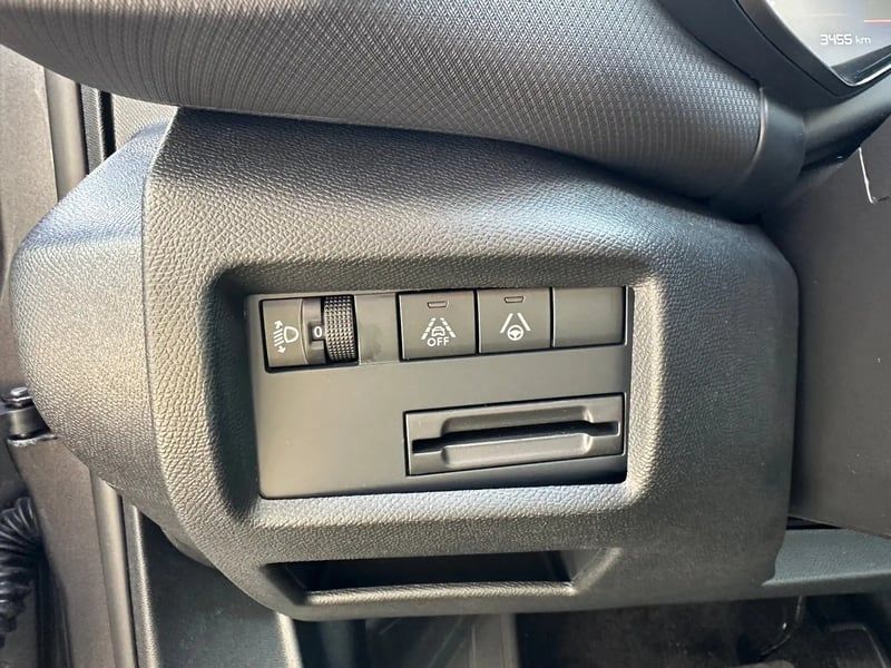 Photo de la voiture CITROEN C5 AIRCROSS Hybride 145 e-DCS6 Max