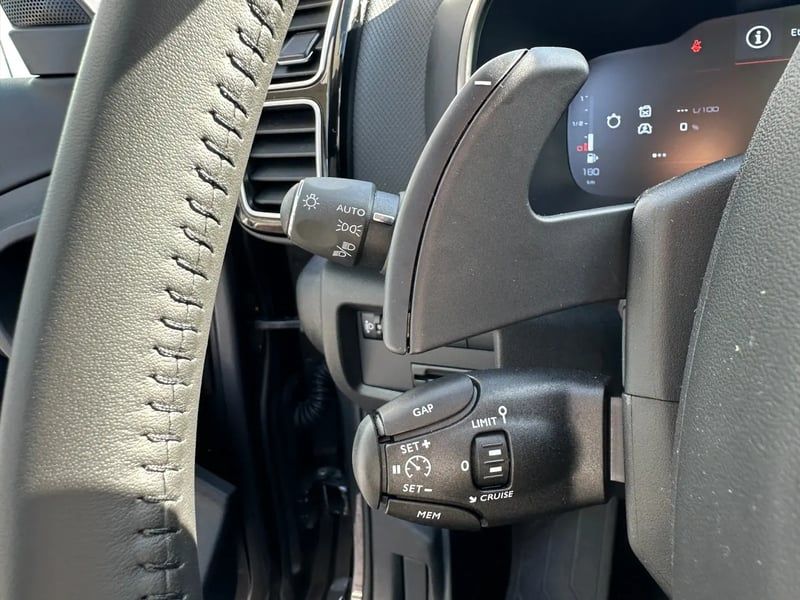 Photo de la voiture CITROEN C5 AIRCROSS Hybride 145 e-DCS6 Max