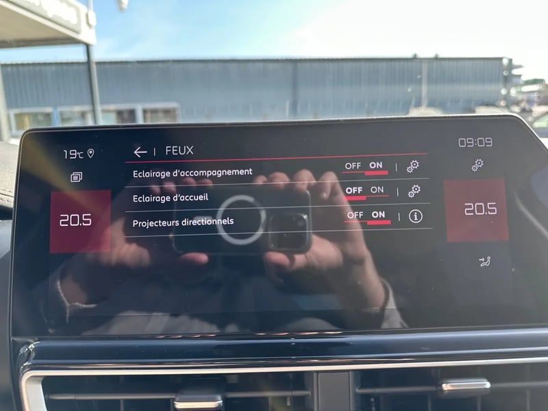 Photo de la voiture CITROEN C5 AIRCROSS Hybride 145 e-DCS6 Max