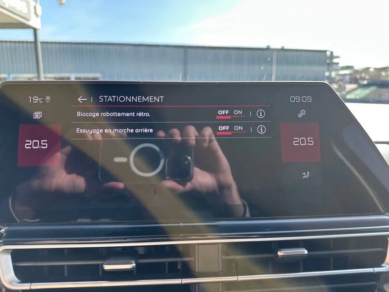 Photo de la voiture CITROEN C5 AIRCROSS Hybride 145 e-DCS6 Max