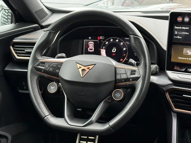 Photo de la voiture CUPRA FORMENTOR 1.5 eTSI Hybrid 150 ch DSG7 V