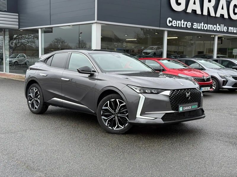 Photo de la voiture DS DS 4 PureTech 130 EAT8 Opera