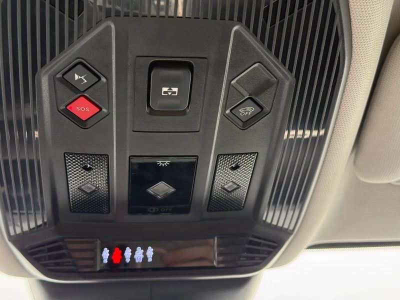 Photo de la voiture DS DS 4 PureTech 130 EAT8 Opera