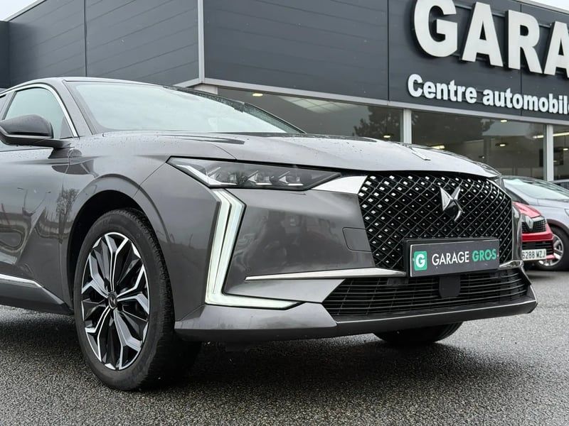 Photo de la voiture DS DS 4 PureTech 130 EAT8 Opera