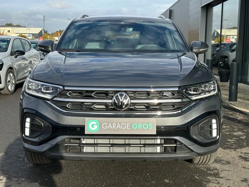Photo de la voiture VOLKSWAGEN T-ROC 1.5 TSI EVO2 150 Start/Stop DSG7 R-Line Edition