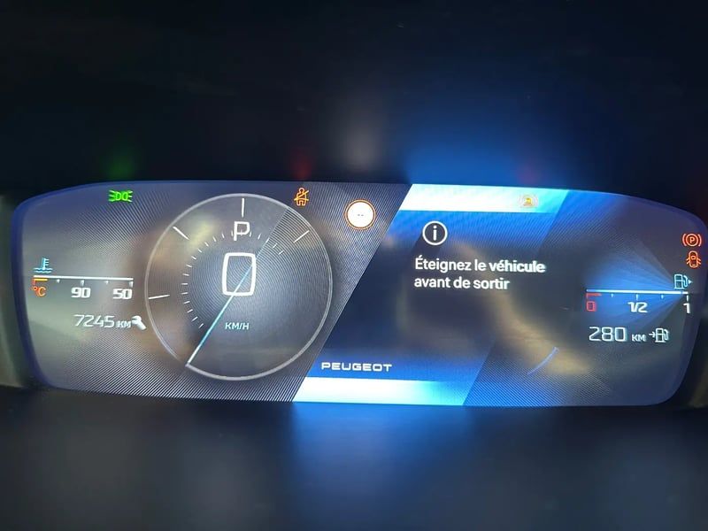 Photo de la voiture PEUGEOT 308 PureTech 130ch S&S EAT8 Active Pack