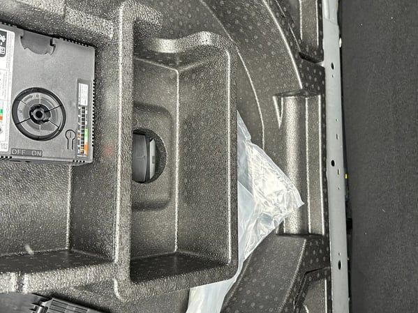 Photo de la voiture PEUGEOT 308 PureTech 130ch S&S EAT8 Active Pack