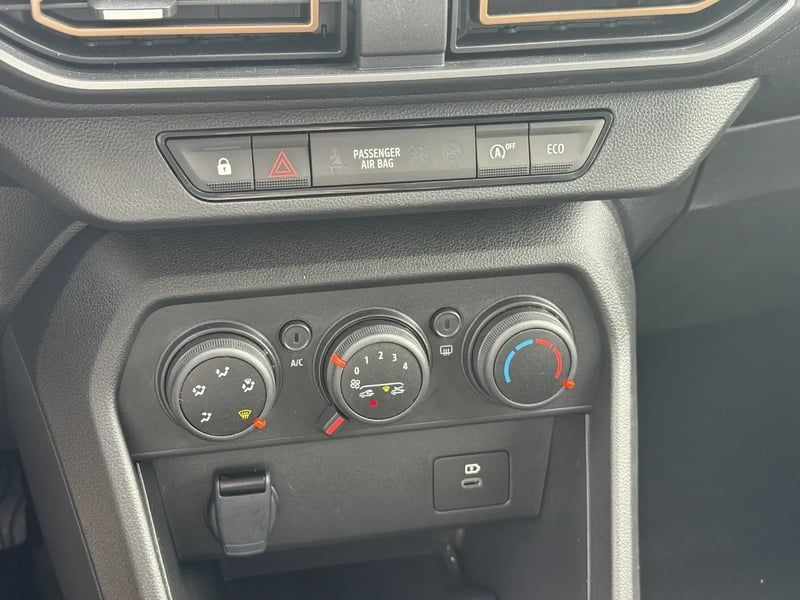 Photo de la voiture DACIA SANDERO TCe 90 GSR2 Stepway Expression