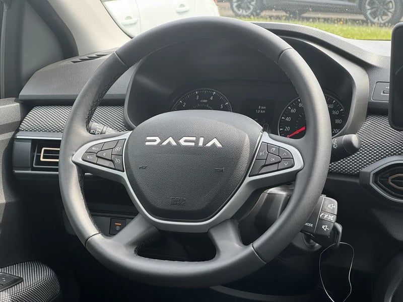 Photo de la voiture DACIA SANDERO TCe 90 GSR2 Stepway Expression