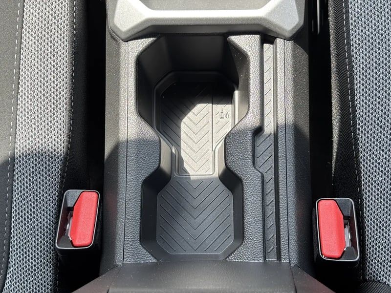 Photo de la voiture DACIA BIGSTER Mild Hybrid 140 Journey