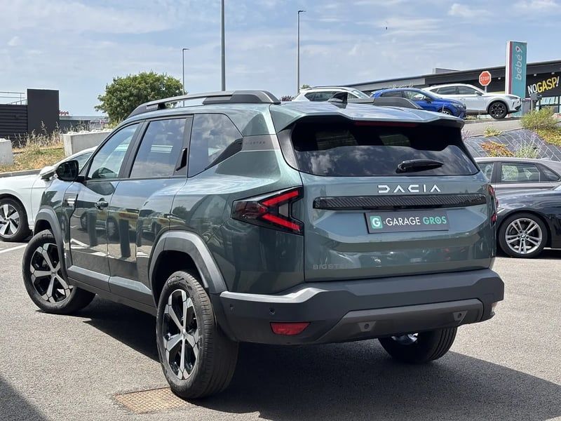 Photo de la voiture DACIA BIGSTER Mild Hybrid 140 Journey