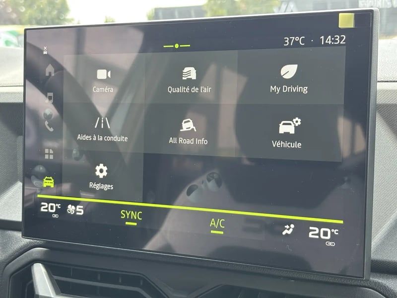 Photo de la voiture DACIA BIGSTER Mild Hybrid 140 Journey