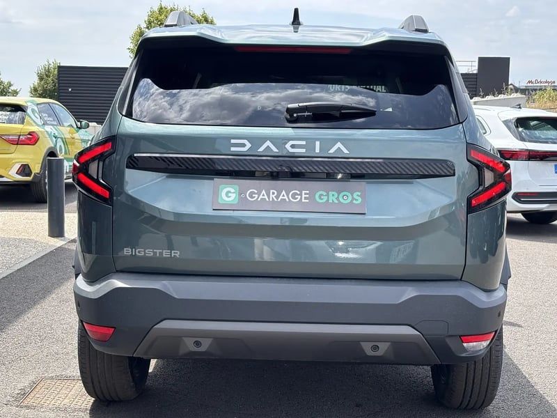 Photo de la voiture DACIA BIGSTER Mild Hybrid 140 Journey