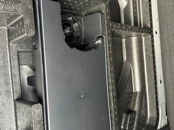 Photo de la voiture PEUGEOT 308 PureTech 130ch S&S BVM6 Allure