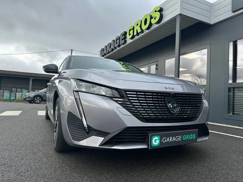 Photo de la voiture PEUGEOT 308 PureTech 130ch S&S BVM6 Allure